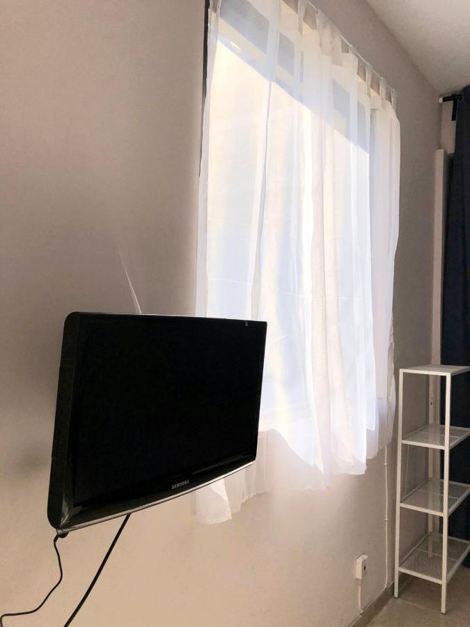 Lysandros Apartments In Athens, Near The Metro Esterno foto