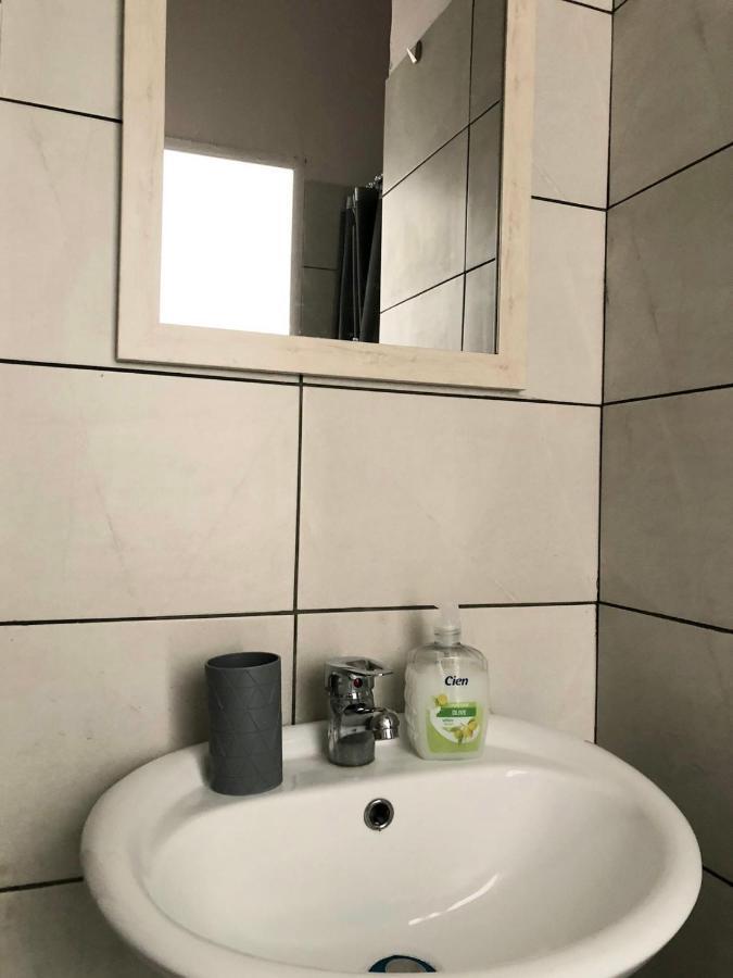 Lysandros Apartments In Athens, Near The Metro Esterno foto